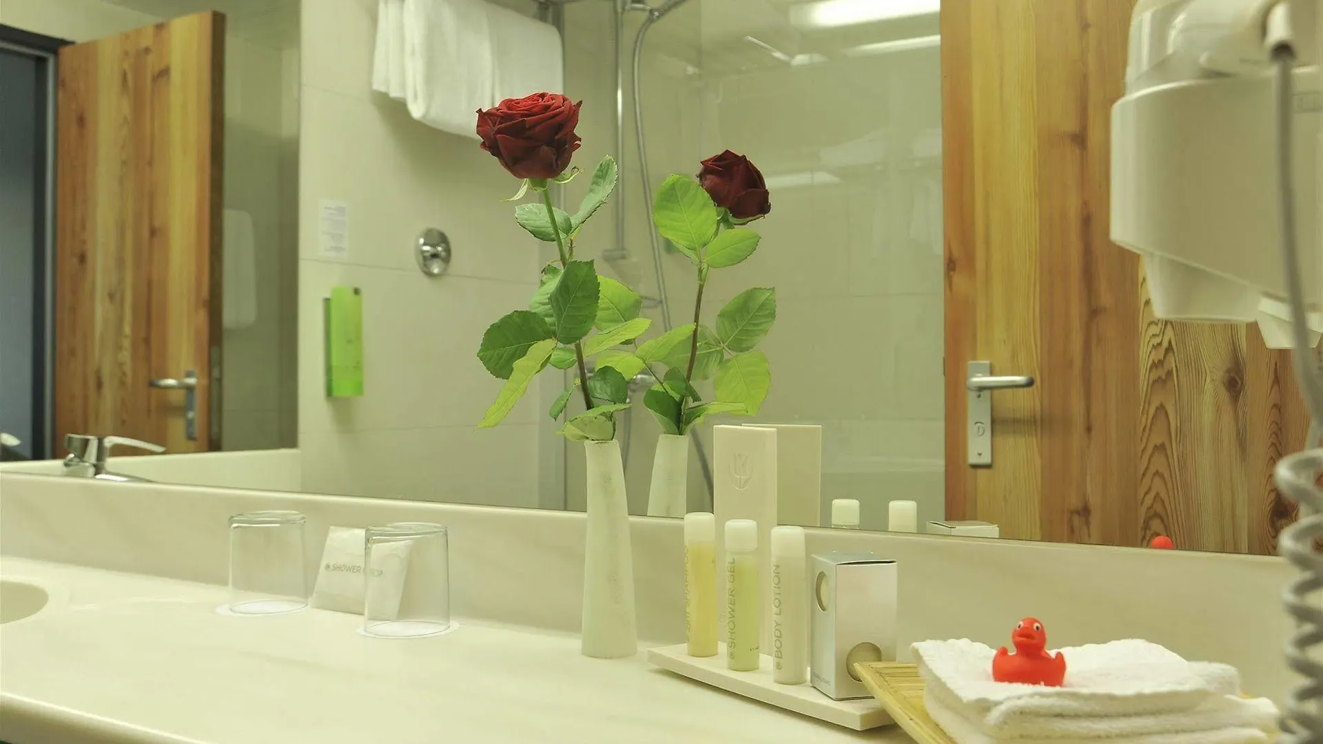 **** Szálloda Plaza Premium Parkhotel Neu-Ulm Németország